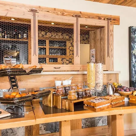 Hotel-restaurant Bois Joly Hotel Crozet