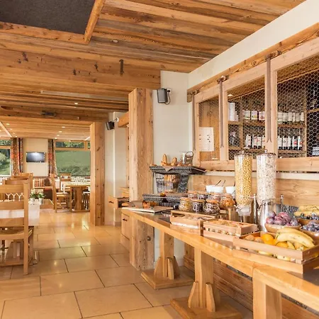 Hotel-restaurant Bois Joly Szálloda Crozet