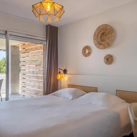 Hotel Hotel-restaurant Bois Joly 3*